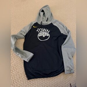 Nike Dri-Fit The Town hoodie